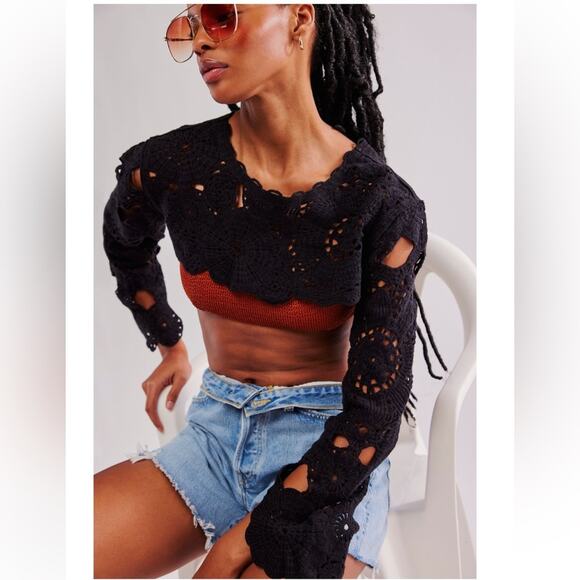 FREE PEOPLE x All Tous Crochet Piecework Bell Sleeve Bolero Long Sleeve Crop Top